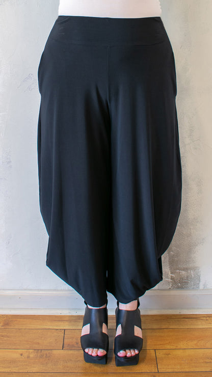 Baylee Pant in Black
