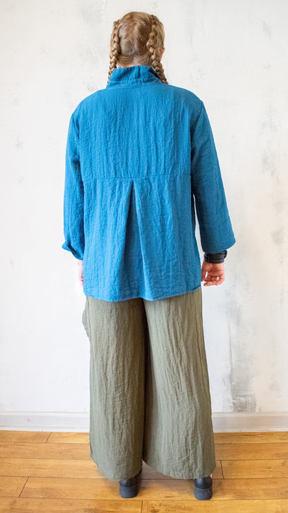 Crop Easy Shirt (Multiple Colors)