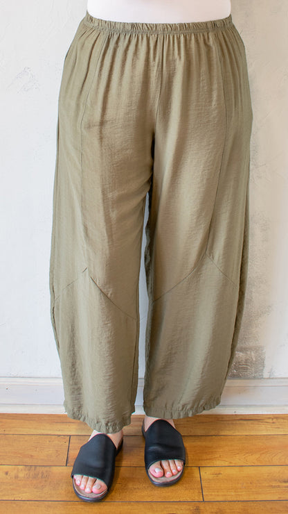 Parachute Barrel Pant (Multiple Colors)