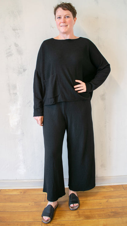 Cropped Knit Pant (Multiple Colors)