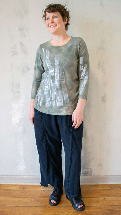 Fitted T with Graphic