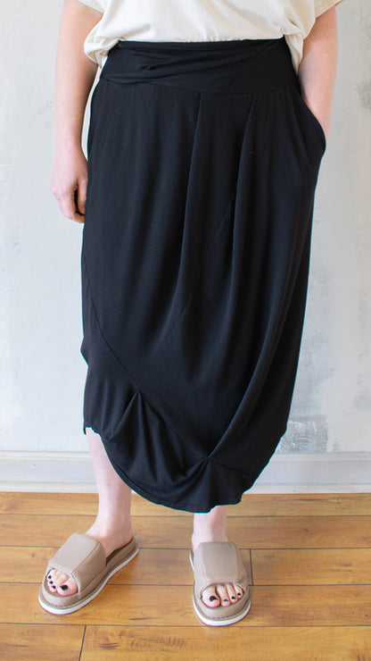 Rome Skirt in Black
