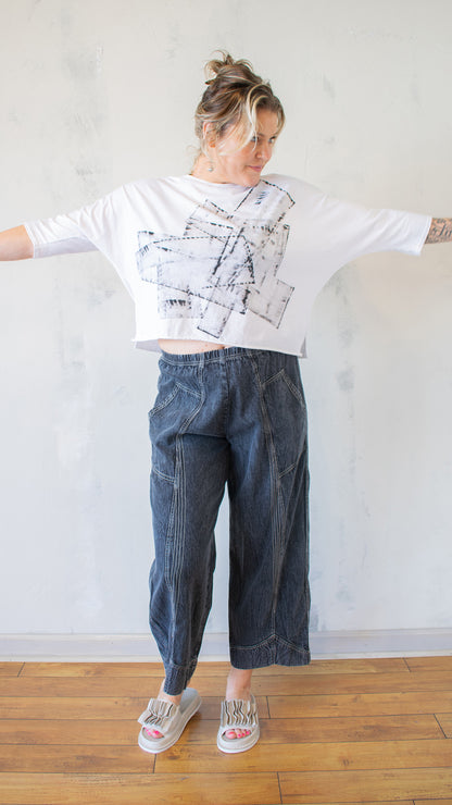 Luna Tee Graphic (Multiple Colors)