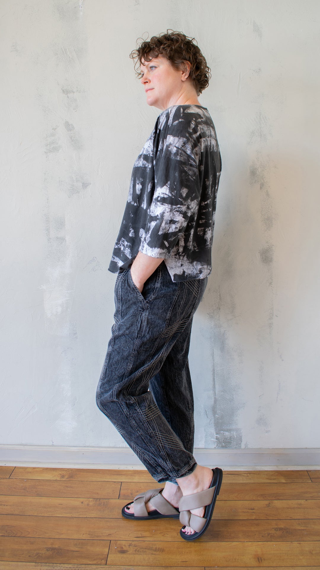 Luna Tee in Graffiti