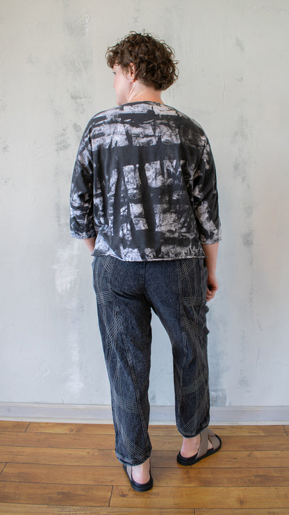 Luna Tee in Graffiti