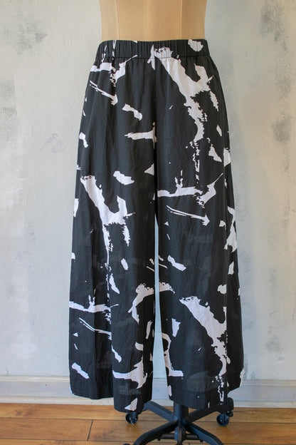 IGOR; Black and White Full Leg Pant