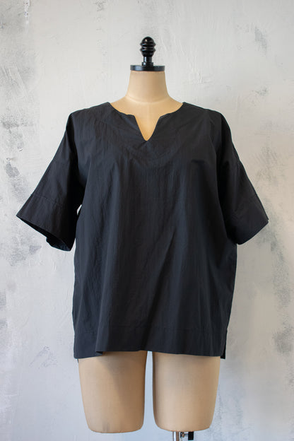 NRK; Yuka Top in Black