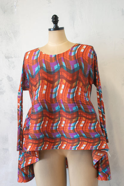 Vanite Couture; Graphic Permanent Pleat Top