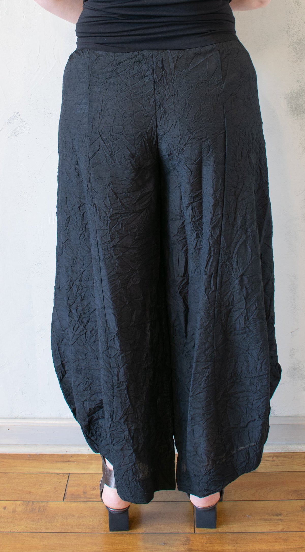 Crinkle Lantern Pants