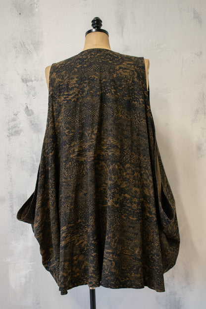 Kaliyana; Printed Linen Vest