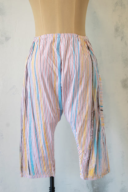 SKIF Hand Painted by Queue Drawstring Crop Pant
