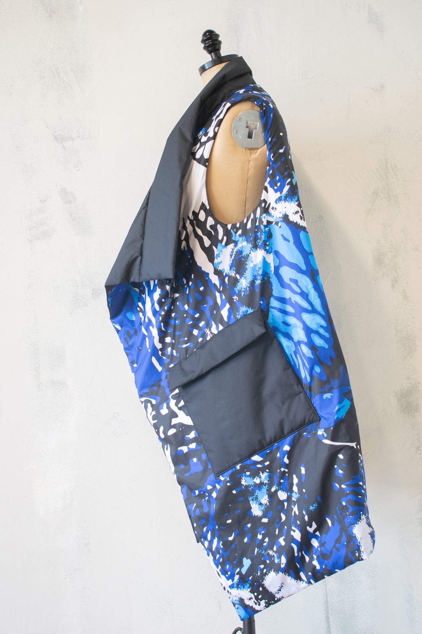 IGOR; Coral Motif Puff Vest