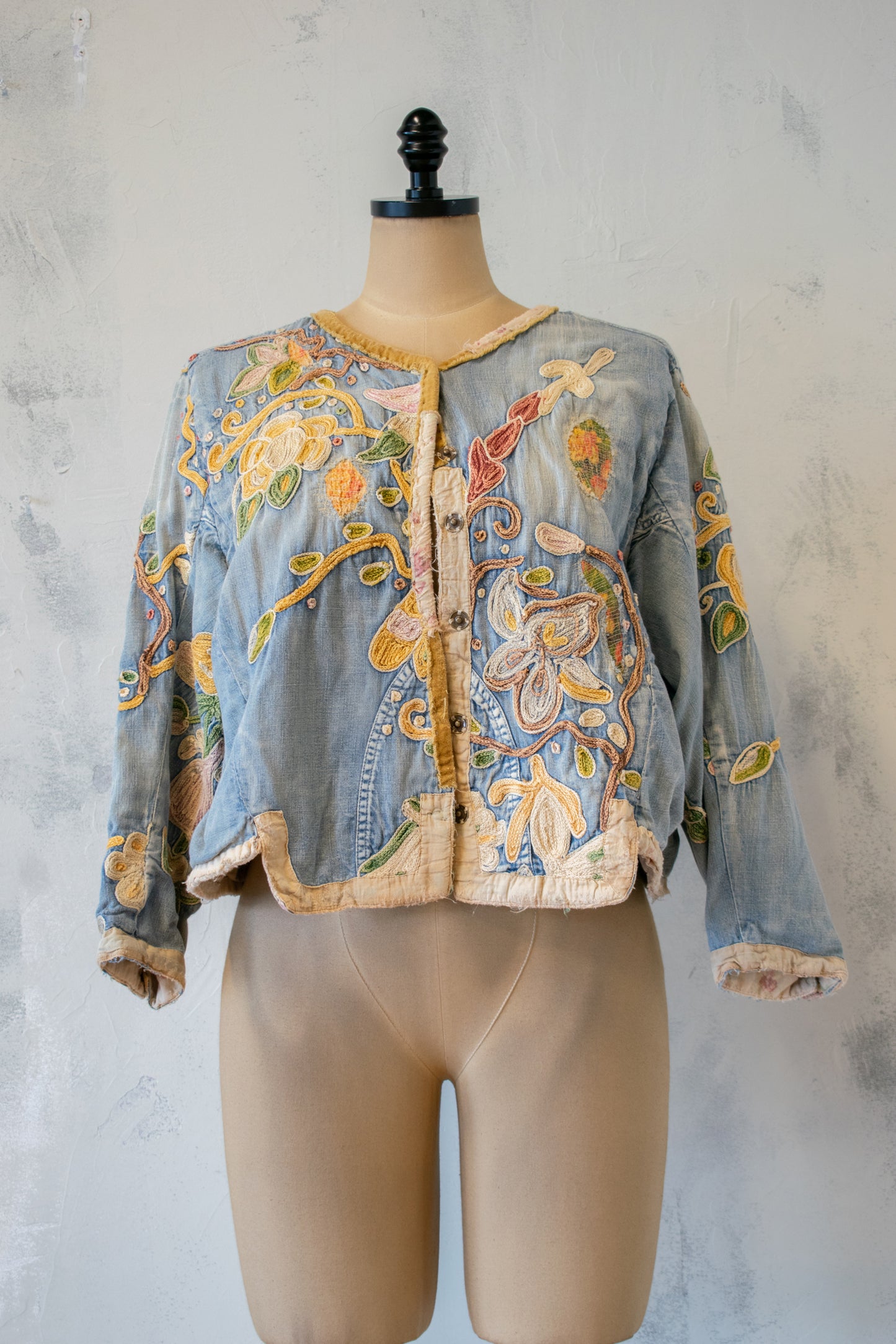 Magnolia Pearl; Embroidered Denim Short Jacket (Copy)