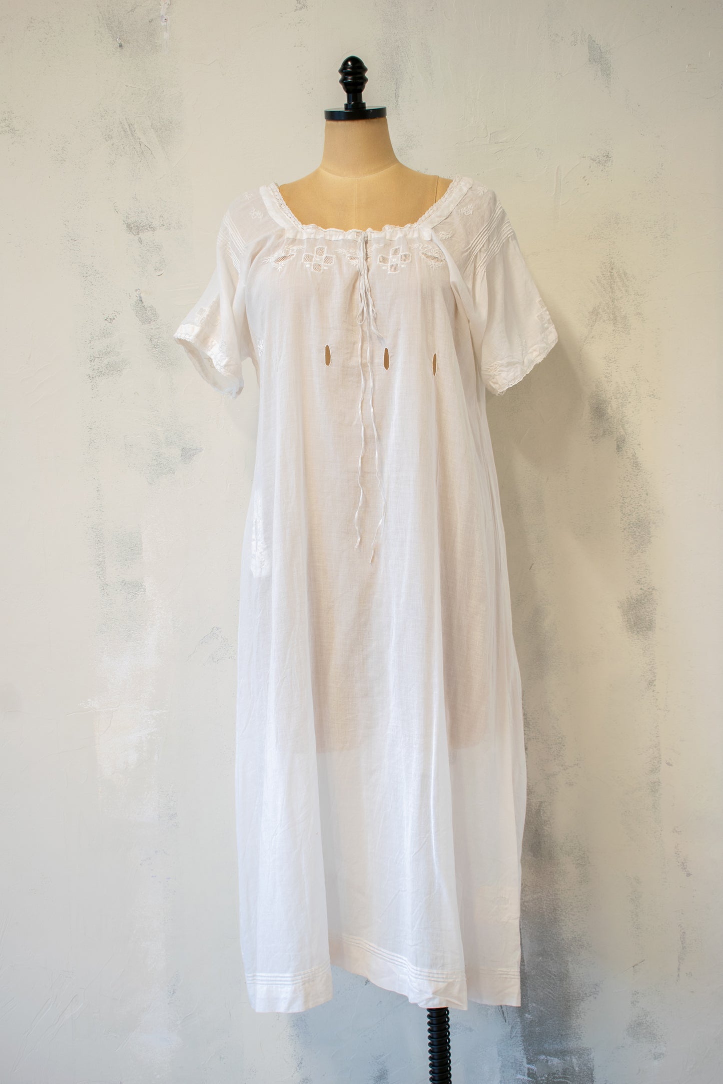 Magnolia Pearl, Shift Dress in Sheer Cotton