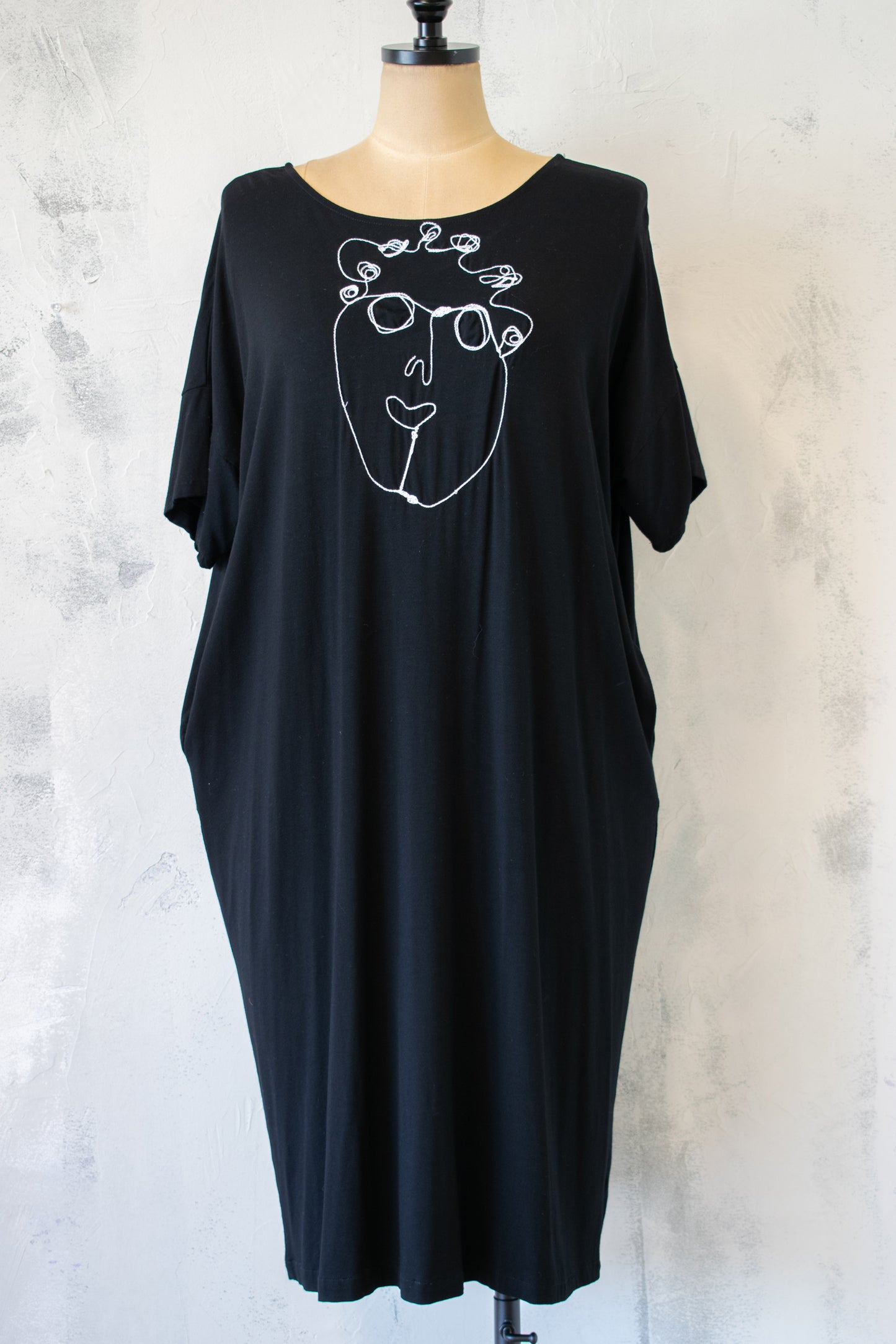 Avivit Embroidered Dress