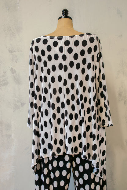 Kozan; Pleated Dot Tunic