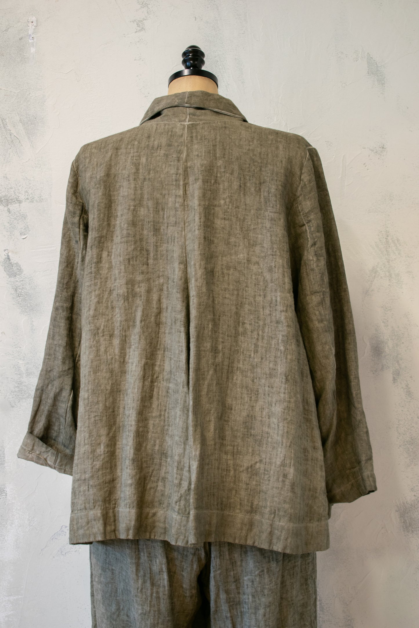 Baci; Mineral Wash Linen Relaxed Blazer