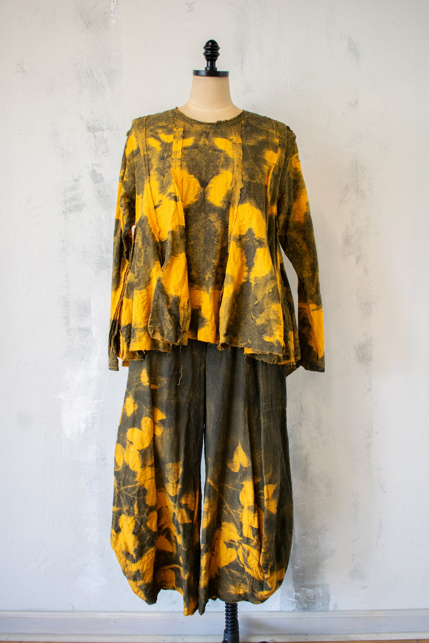 Dress to Kill; Hand Painted Peplum Top