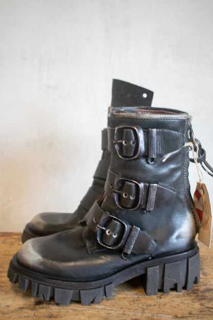 AS98; NWT; Hamish Boot in Distressed Black with Silver