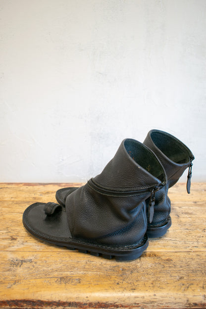 Trippen; Elevate Sandal in Black