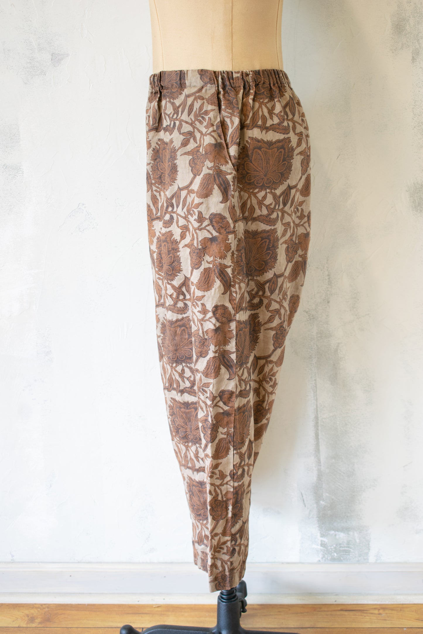 Krista Larson; Ohm Pant in Baroque Floral Maroon