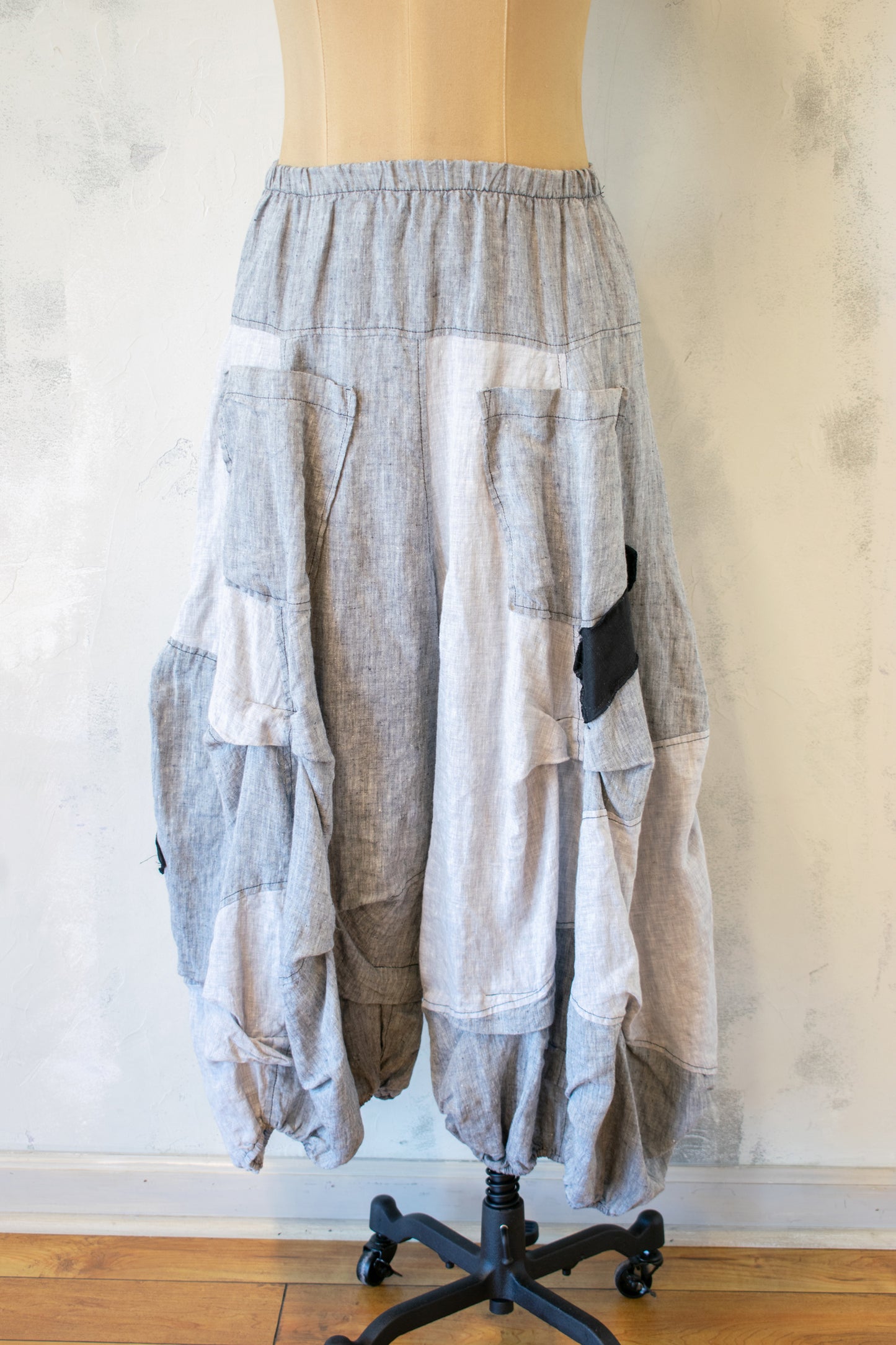 Bodil; Full Pant in Grey Linen