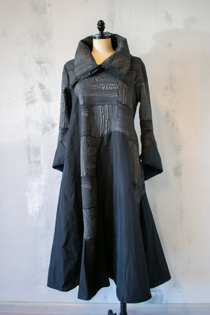 Bize; Black Dress