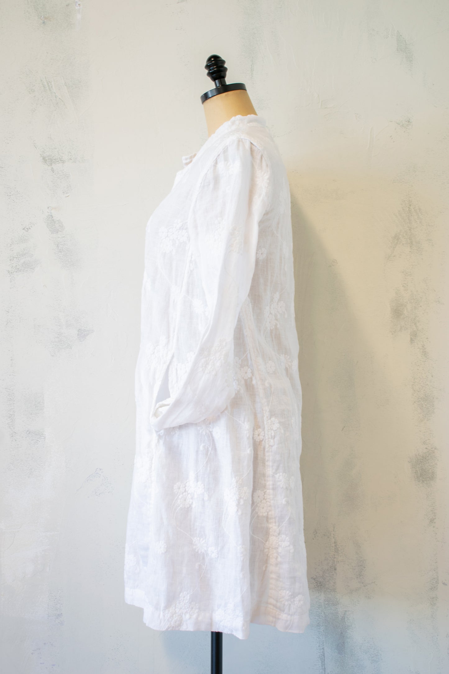 CP Shades; Embroidered Linen Tunic w Pockets
