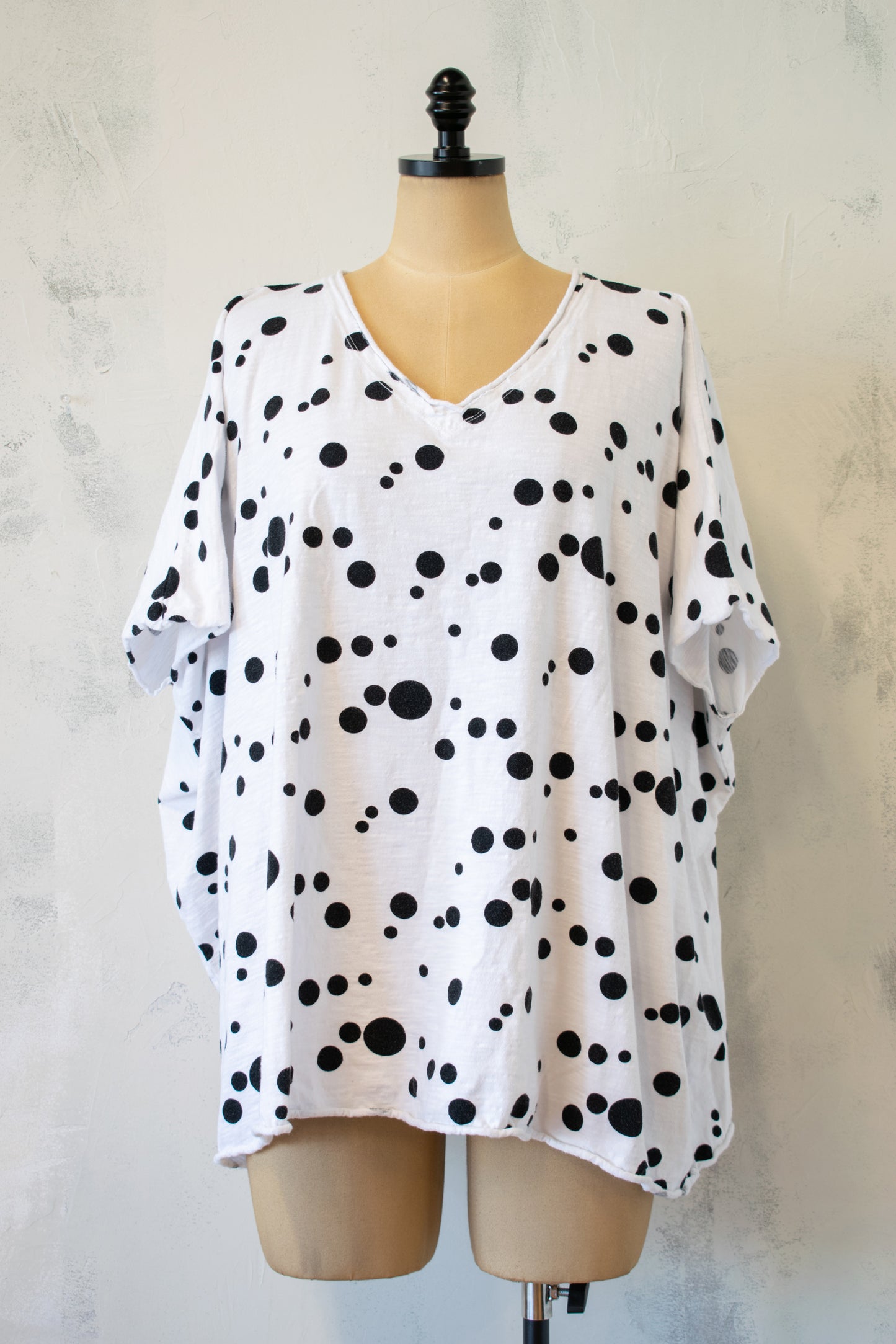 Prairie Cotton; Boxy Tee in Polka Dot