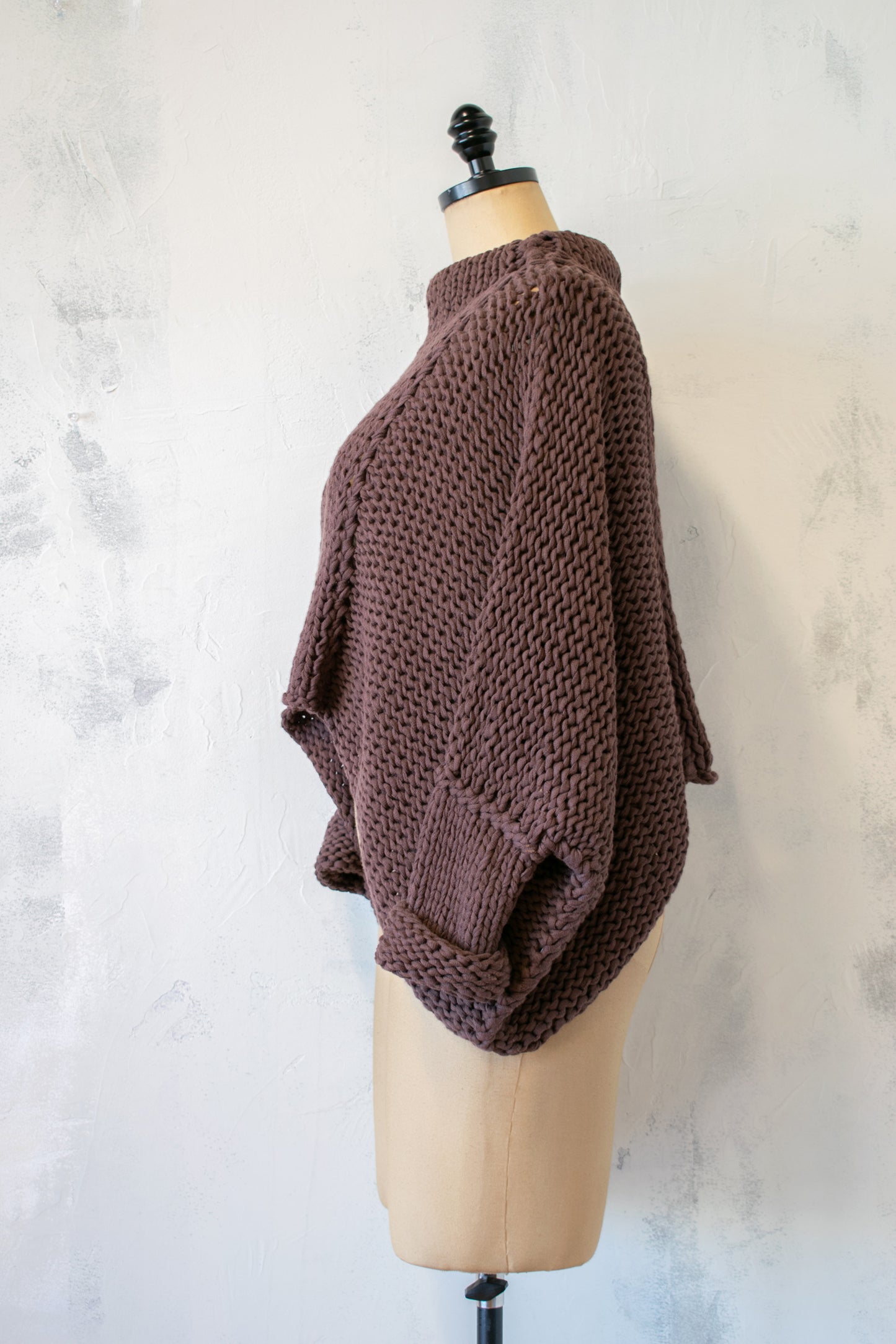 NRK; Bran Sweater in Chocolate