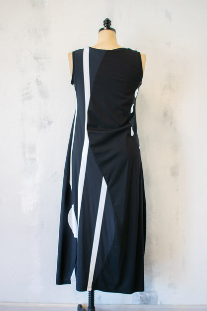 Tekbika by Alembika; Black and White Sleeveless Dress