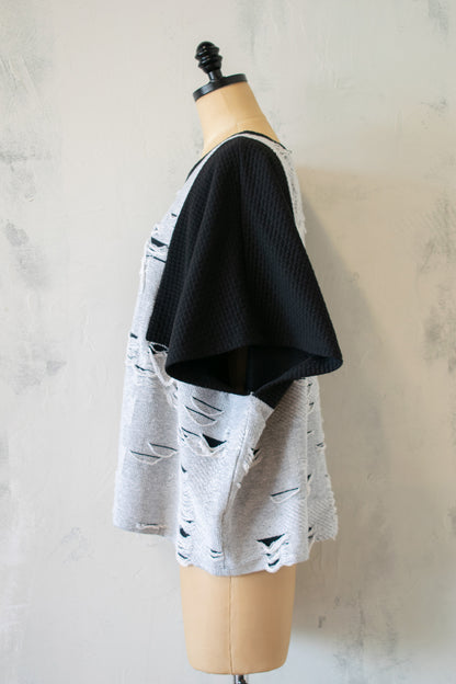 Beau Jours: Two Tone Pullover