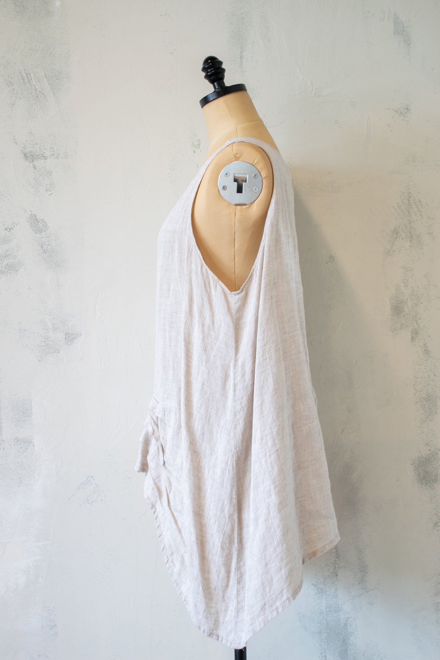Krista Larson: Asymmetric Tank