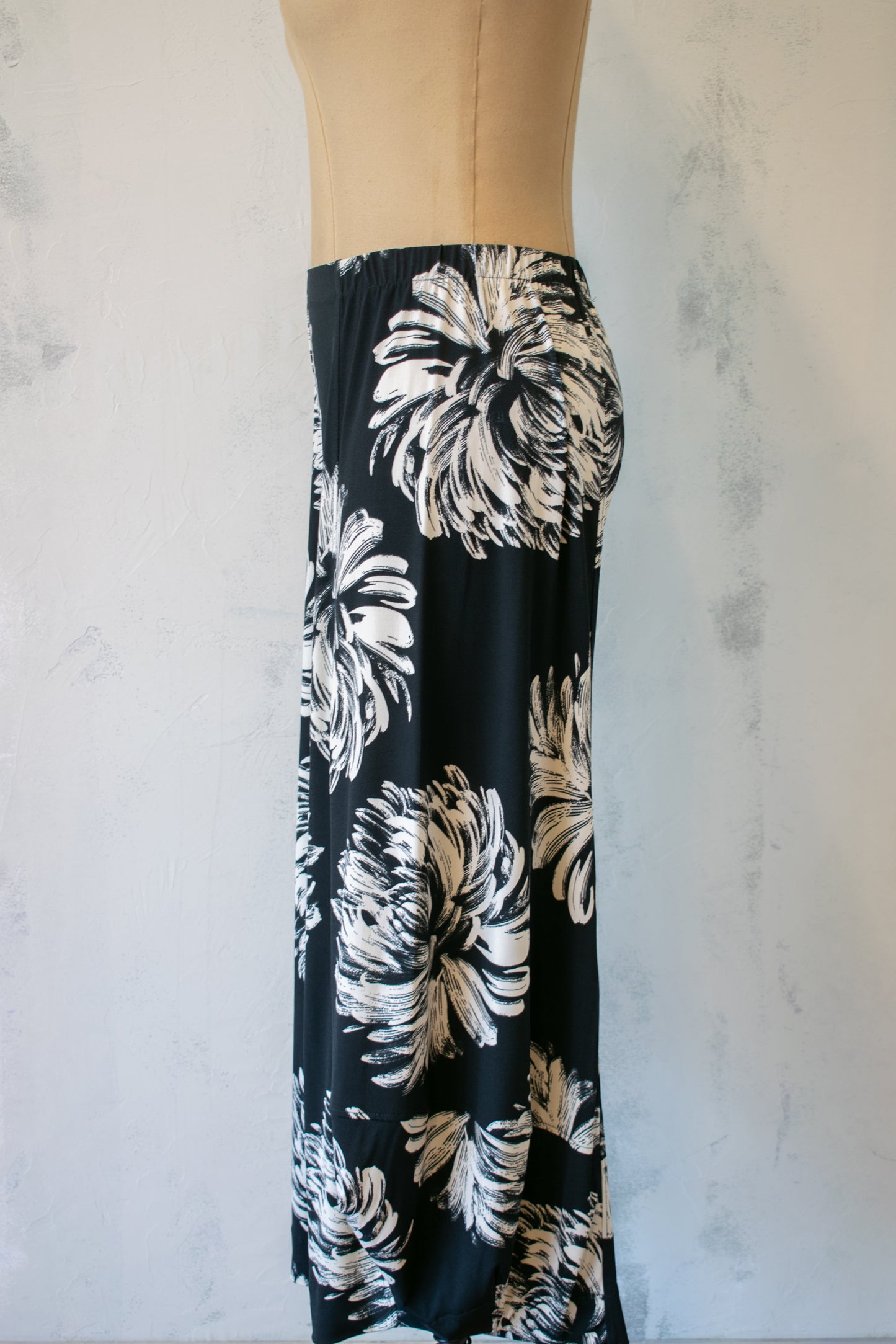 Alembika; Floral Print Lantern Pant