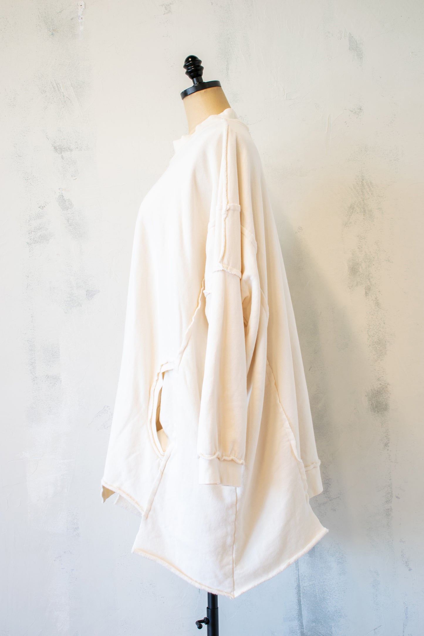 Bodil Oversized Circle Sweatshirt In Cream
