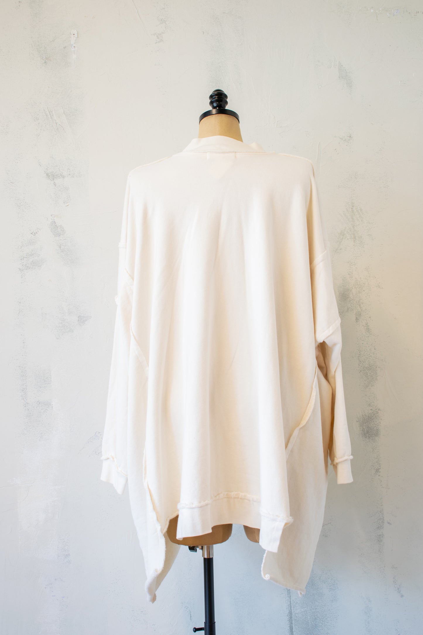Bodil Oversized Circle Sweatshirt In Cream