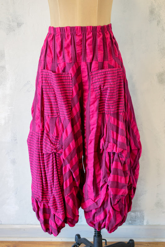 Bodil Full Pant in Berry