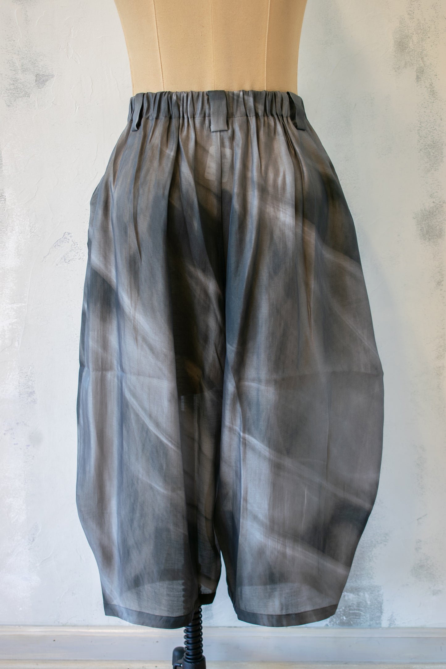 Moyuru Sheer Print Full Pant