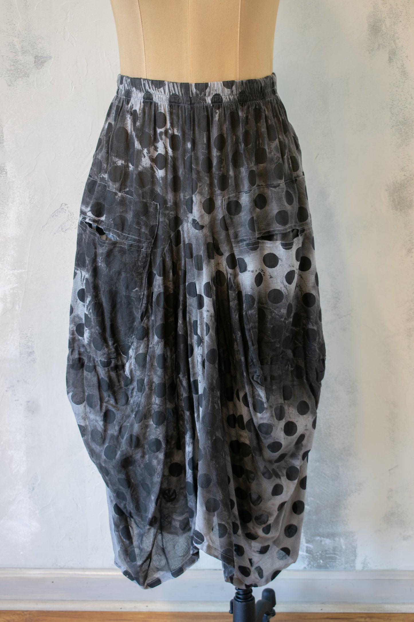 Dress To Kill Hand Painted Full Skirt in Grey Polka Dot