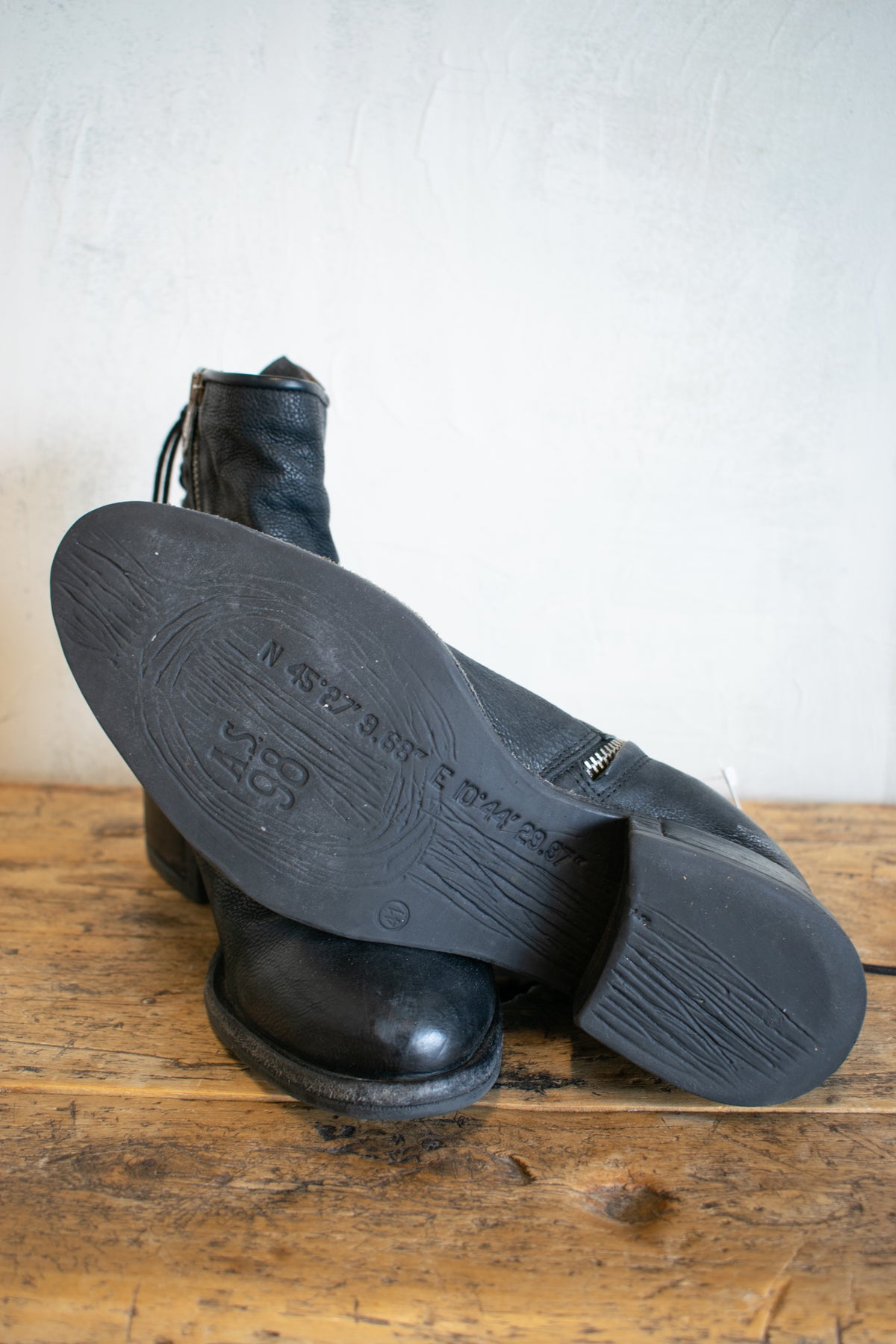 AS98: Bootie