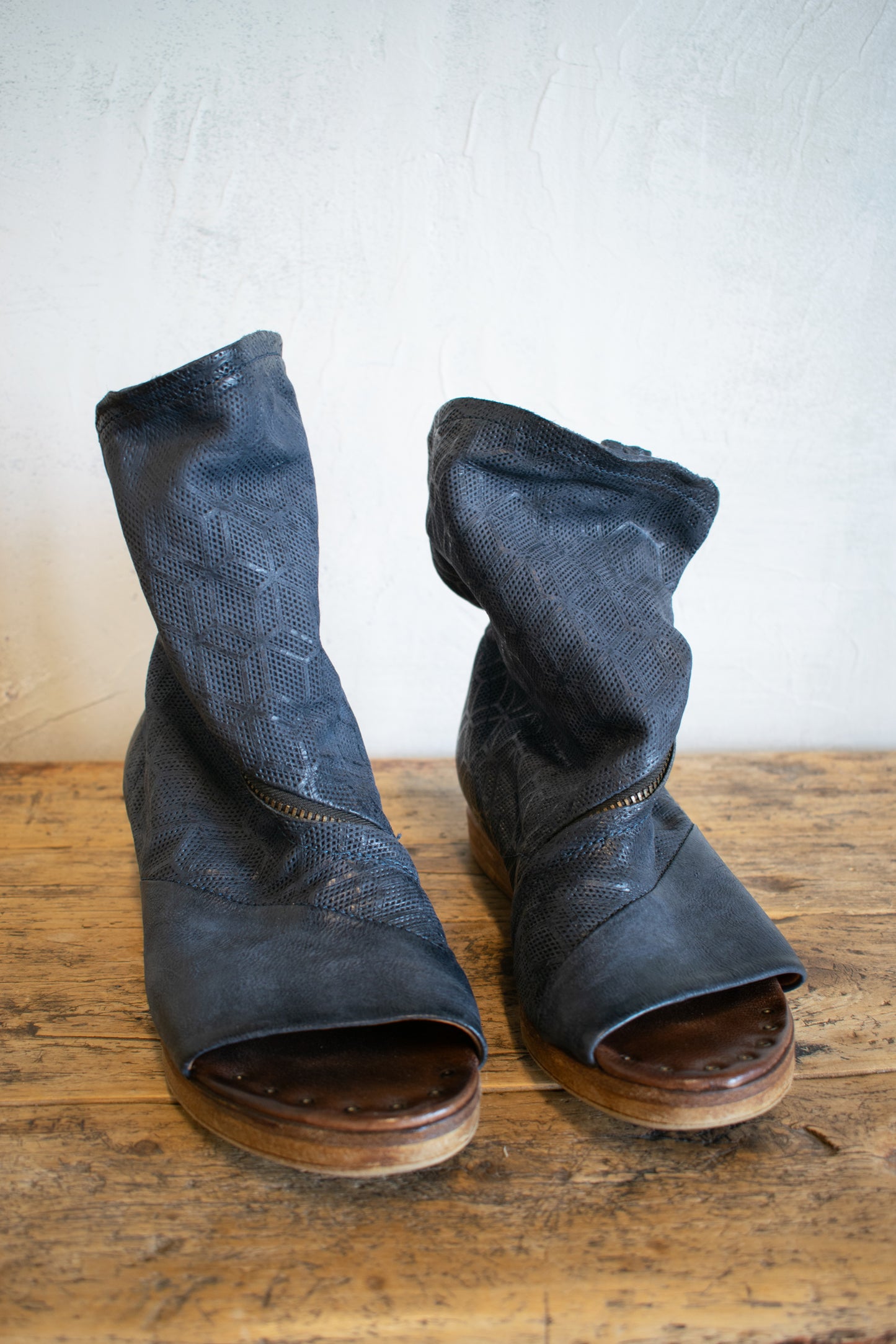 AS98: Navy Gladiator Platform