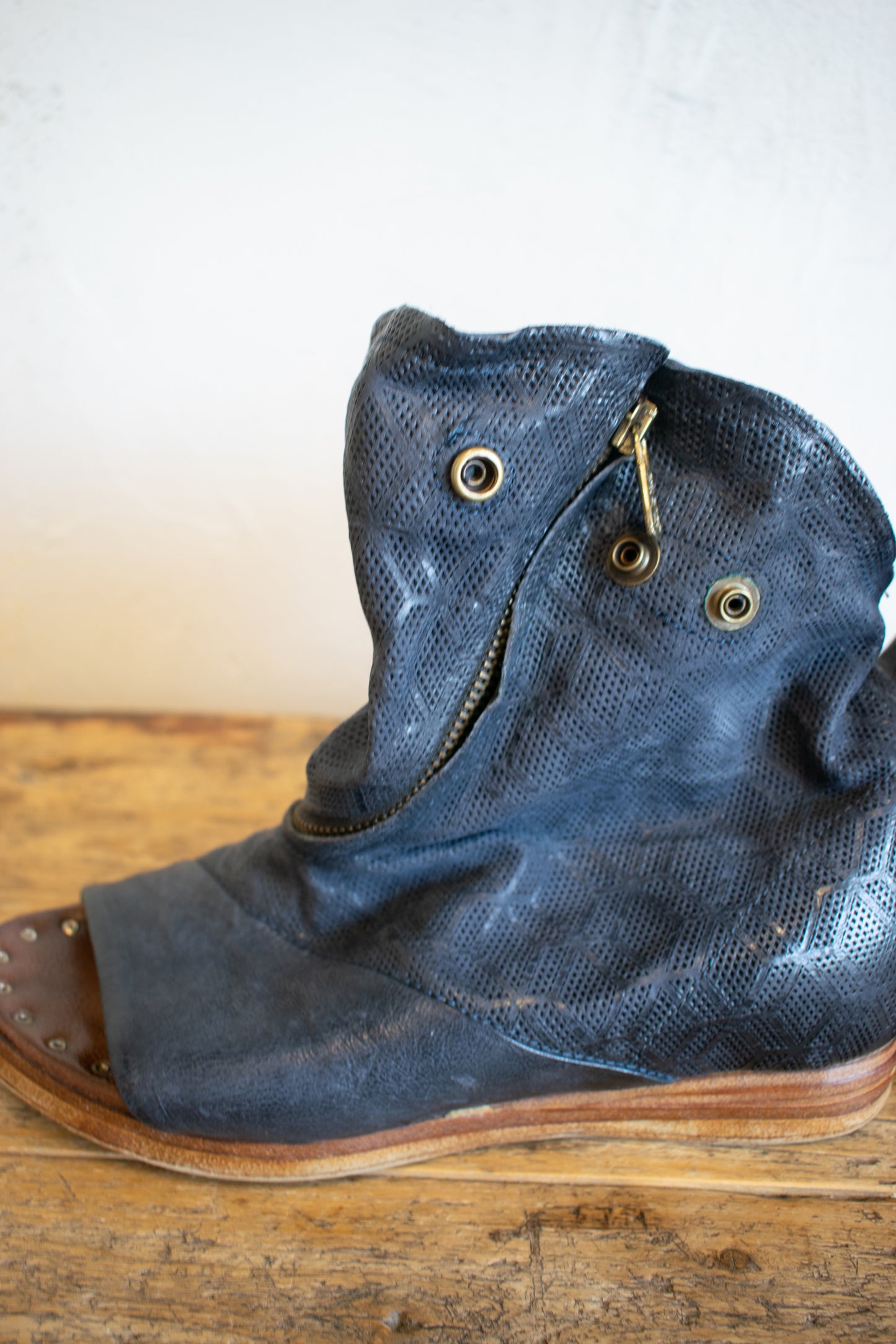 AS98: Navy Gladiator Platform
