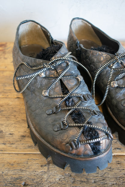 Papucei: Zipper Laces Loafer