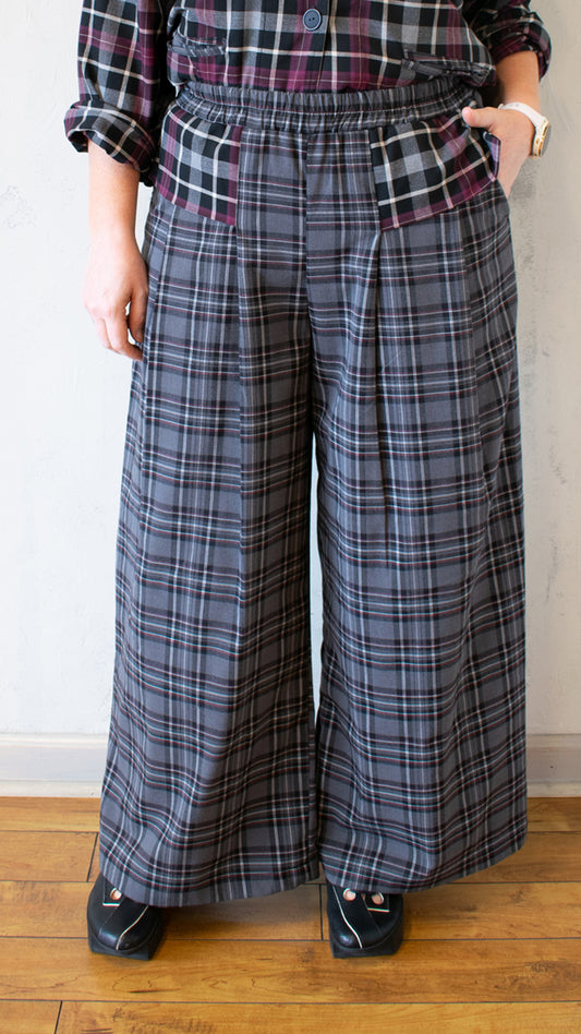 Plaid Tab Pocket Pleated Pant in Mixed Burgundy