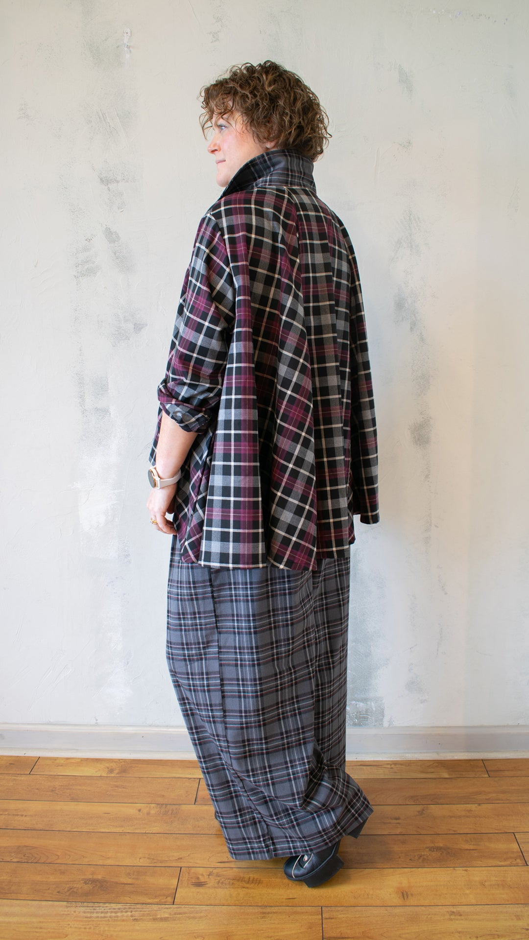 Plaid Peter Pan Swing Jacket in Mixed Burgundy
