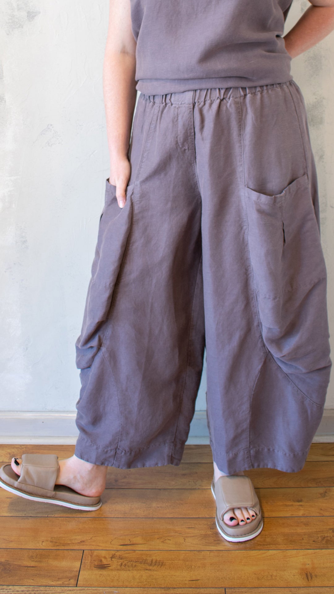 Double Pocket Pant (Multiple Colors)