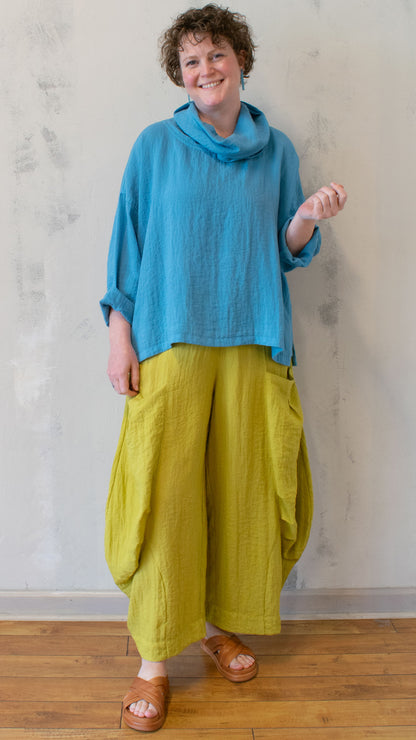 Travel Fabric Cowl Top (Multiple Colors)