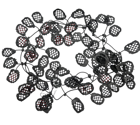 Rubber Dot in Black and Red Lattice