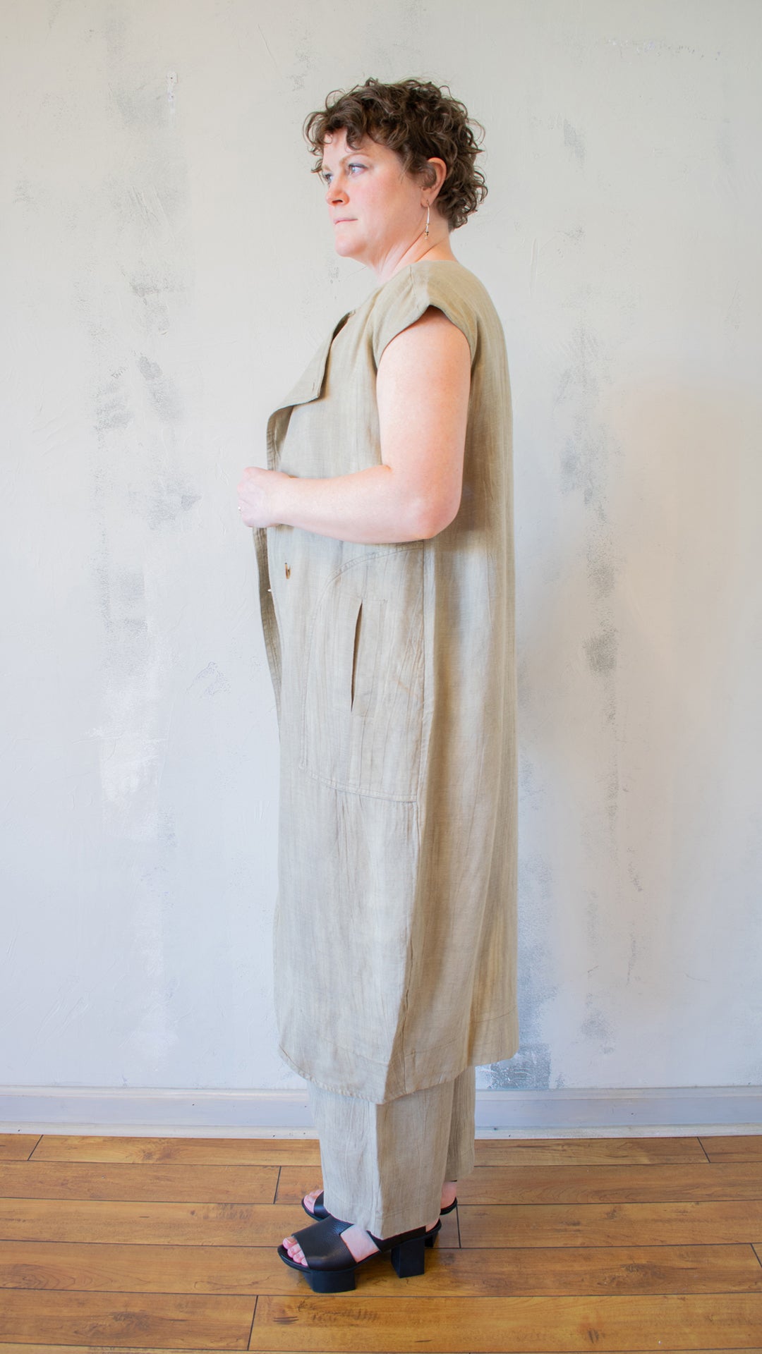 Muriel Duster in Khaki