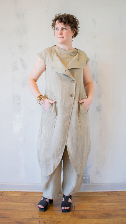 Muriel Duster in Khaki